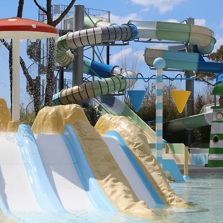 Campeggio Mobil Au Castellas Marseillan Sète